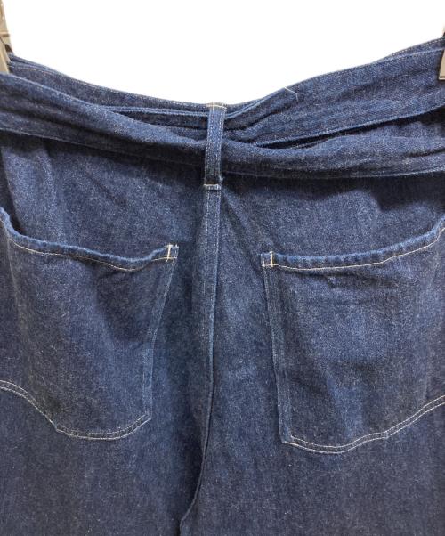 COMOLI（コモリ）COMOLI (コモリ) ベルテッドデニム/COMOLI ネイビー サイズ:3の古着・服飾アイテム