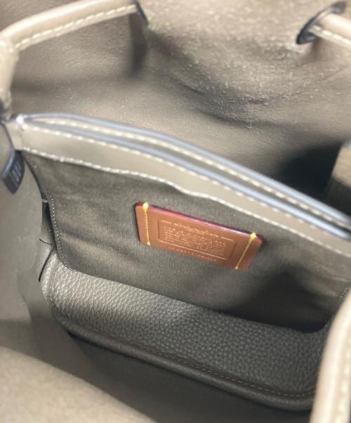 COACH（コーチ）COACH (コーチ) 2WAYバッグ/COACH ベージュの古着・服飾アイテム