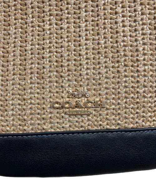 COACH（コーチ）COACH (コーチ) ローアン バケットバッグ/COACH ベージュの古着・服飾アイテム