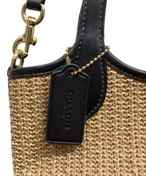 COACH（コーチ）COACH (コーチ) ローアン バケットバッグ/COACH ベージュの古着・服飾アイテム