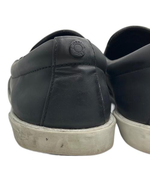 JIMMY CHOO（ジミーチュウ）Jimmy Choo (ジミーチュウ) スリッポン/Jimmy Choo ブラック×ホワイト サイズ:39の古着・服飾アイテム