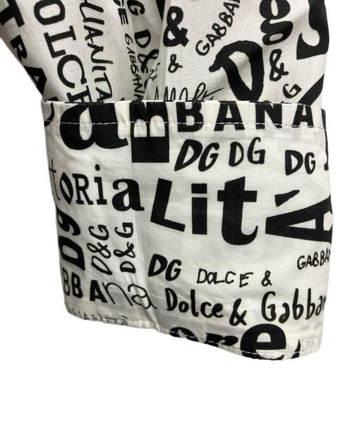 DOLCE & GABBANA（ドルチェ＆ガッバーナ）DOLCE & GABBANA (ドルチェ＆ガッバーナ) 総柄シャツ ホワイト サイズ:43の古着・服飾アイテム