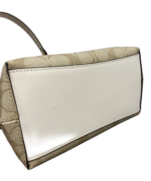 COACH（コーチ）COACH (コーチ) 2WAYショルダーバッグ /モリー バケットバッグ 22/COACH ベージュの古着・服飾アイテム