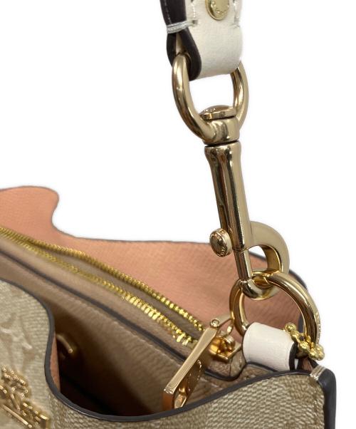 COACH（コーチ）COACH (コーチ) 2WAYショルダーバッグ /モリー バケットバッグ 22/COACH ベージュの古着・服飾アイテム