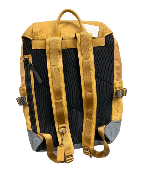 COACH（コーチ）COACH (コーチ) バックパック イエローの古着・服飾アイテム
