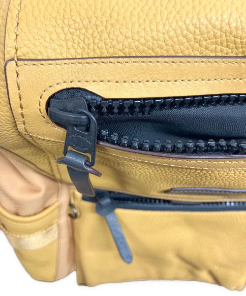 COACH（コーチ）COACH (コーチ) バックパック イエローの古着・服飾アイテム