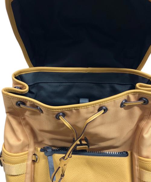 COACH（コーチ）COACH (コーチ) バックパック イエローの古着・服飾アイテム
