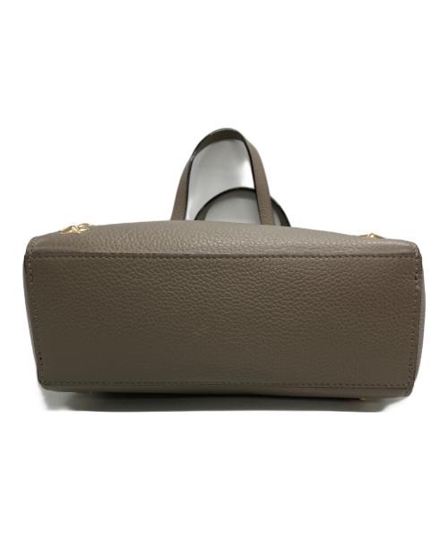 JIMMY CHOO（ジミーチュウ）JIMMY CHOO (ジミーチュウ) ペガシ スタッズ2WAYバッグ グレージュの古着・服飾アイテム
