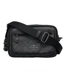 COACH（コーチ）の古着「エリアス クロスボディ・シグネチャー キャンバス」｜ブラック