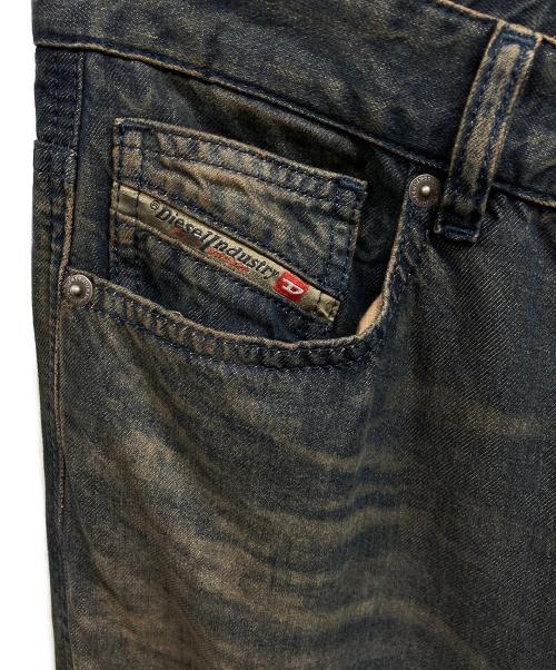 DIESEL（ディーゼル）DIESEL (ディーゼル) RELAXED D-PARIデニムパンツ インディゴ サイズ:23の古着・服飾アイテム