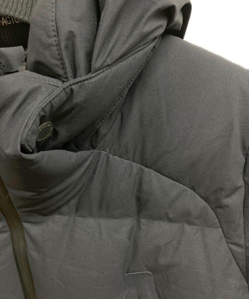 DESCENTE ALLTERRAIN（デザイント オルテライン）DESCENTE ALLTERRAIN (デザイント オルテライン) MIZUSAWA DOWN JACKET GORE-TEX AMBIT ブラック サイズ:Lの古着・服飾アイテム
