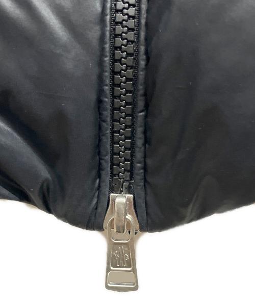 MONCLER（モンクレール）MONCLER (モンクレール) ONLY ARK (オンリーアーク) LUIRO GILET ダウンベスト ブラック サイズ:1の古着・服飾アイテム
