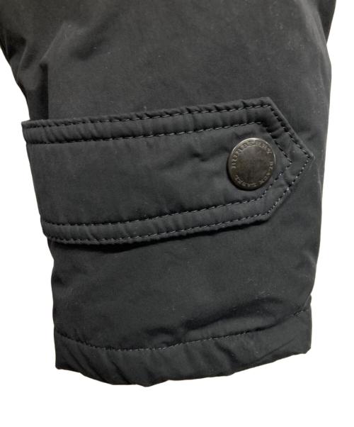 BURBERRY BLACK LABEL（バーバリーブラックレーベル）BURBERRY BLACK LABEL (バーバリーブラックレーベル) ファー付ダウンジャケット/BURBERRY BLACK LABEL ブラック サイズ:XLの古着・服飾アイテム
