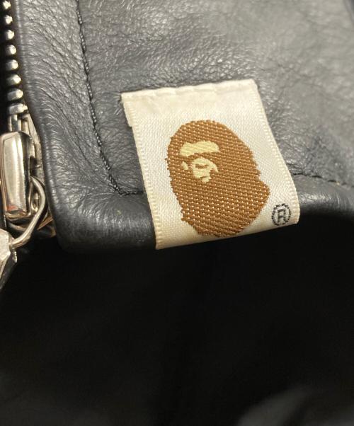 A BATHING APE（アベイシングエイプ）A BATHING APE (アベイシングエイプ) レザー シャーク パーカー/A BATHING APE ブラック サイズ:Mの古着・服飾アイテム