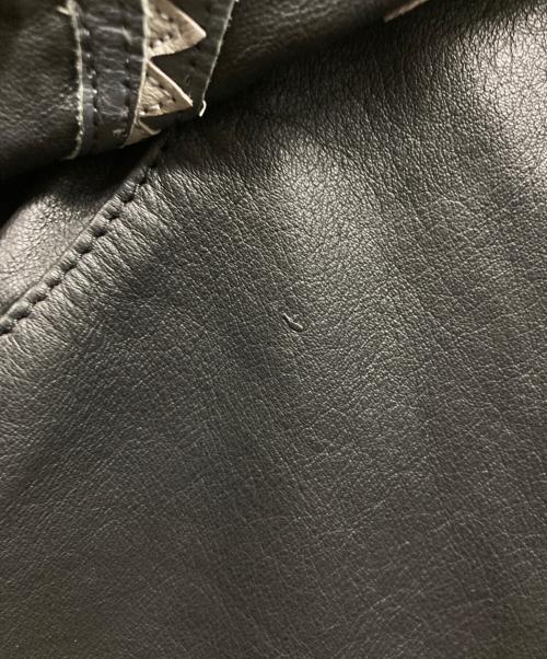 A BATHING APE（アベイシングエイプ）A BATHING APE (アベイシングエイプ) レザー シャーク パーカー/A BATHING APE ブラック サイズ:Mの古着・服飾アイテム