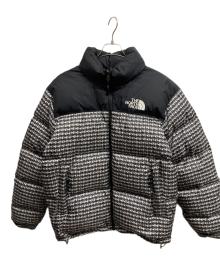 THE NORTH FACE×SUPREME（ザ ノース フェイス×シュプリーム）の古着「スタッズ ヌプシ ジャケット/THE NORTH FACE/	Supreme」｜シルバー・ブラック