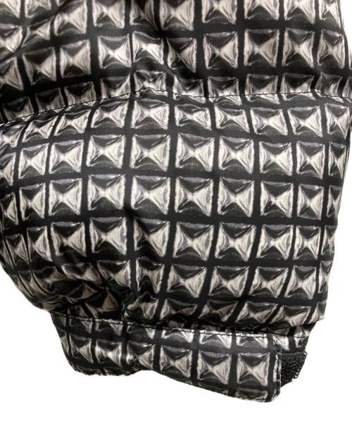 THE NORTH FACE（ザ ノース フェイス）THE NORTH FACE (ザ ノース フェイス) SUPREME (シュプリーム) スタッズ ヌプシ ジャケット/THE NORTH FACE/	Supreme シルバー・ブラック サイズ:Ｌの古着・服飾アイテム
