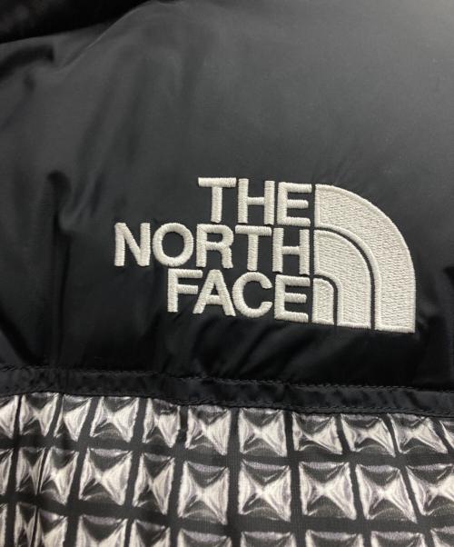 THE NORTH FACE（ザ ノース フェイス）THE NORTH FACE (ザ ノース フェイス) SUPREME (シュプリーム) スタッズ ヌプシ ジャケット/THE NORTH FACE/	Supreme シルバー・ブラック サイズ:Ｌの古着・服飾アイテム