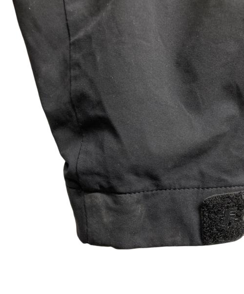 F.C.R.B.（エフシーレアルブリストル）F.C.R.B. (エフシーレアルブリストル) BIG LOGO WARM UP JACKET/	F.C.R.B. ブラック サイズ:XLの古着・服飾アイテム