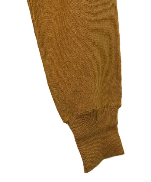 Zero+Maria Cornejo（ゼロ マリア コルネホ）ZERO+MARIA CORNEJO (ゼロ マリア コルネホ) 長袖ニット マスタード サイズ:XS 未使用品の古着・服飾アイテム