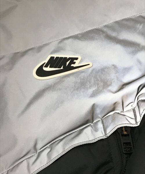 NIKE（ナイキ）NIKE (ナイキ) Stay Warmblock Reflective Casual hooded down Jacket グレー×ブラック サイズ:Mの古着・服飾アイテム