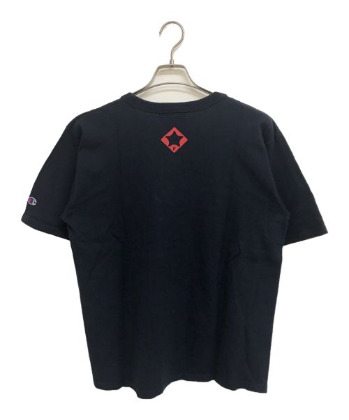 FINESSE（フィネス）FINESSE (フィネス) Champion (チャンピオン) GOODENOUGH (グッドイナフ) コラボロゴプリントTシャツ ネイビー サイズ:Ｍの古着・服飾アイテム