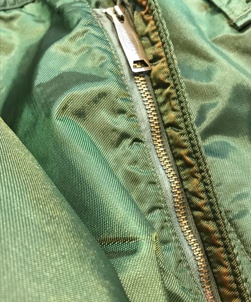 US ARMY（ユーエスアーミー）US ARMY (ユーエスアーミー) TROUSERS EXTREME COLD WEATHER IMPERMEABLE カーキ サイズ:Lの古着・服飾アイテム