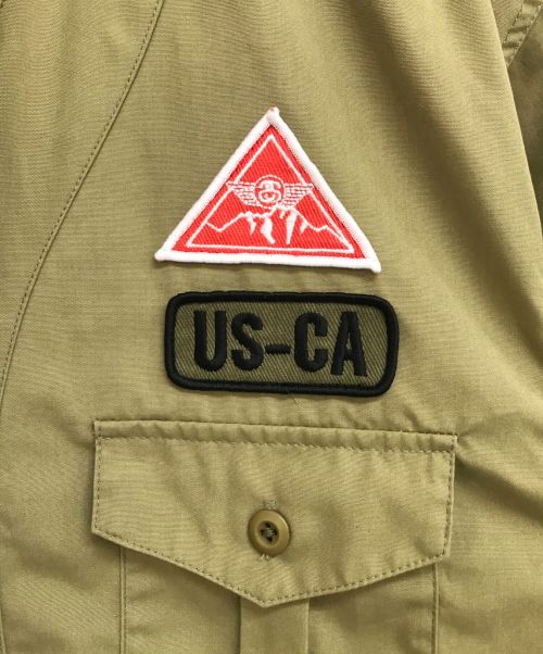 stussy（ステューシー）stussy (ステューシー) ワッペンミリタリーシャツ ベージュ サイズ:Lの古着・服飾アイテム