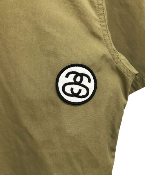 stussy（ステューシー）stussy (ステューシー) ワッペンミリタリーシャツ ベージュ サイズ:Lの古着・服飾アイテム