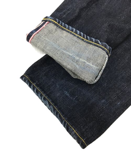 MOMOTARO JEANS（桃太郎ジーンズ）MOMOTARO JEANS (桃太郎ジーンズ) 出陣ナローテーパード ボタンフライ インディゴ サイズ:W31の古着・服飾アイテム