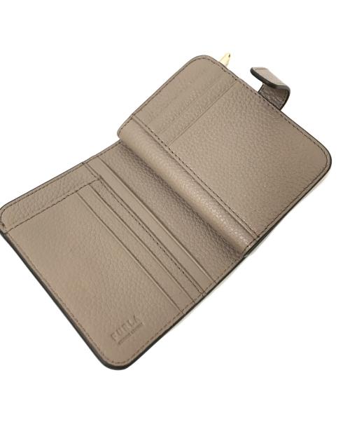 FURLA（フルラ）FURLA (フルラ) RITZY S コンパクトウォレット グレーの古着・服飾アイテム