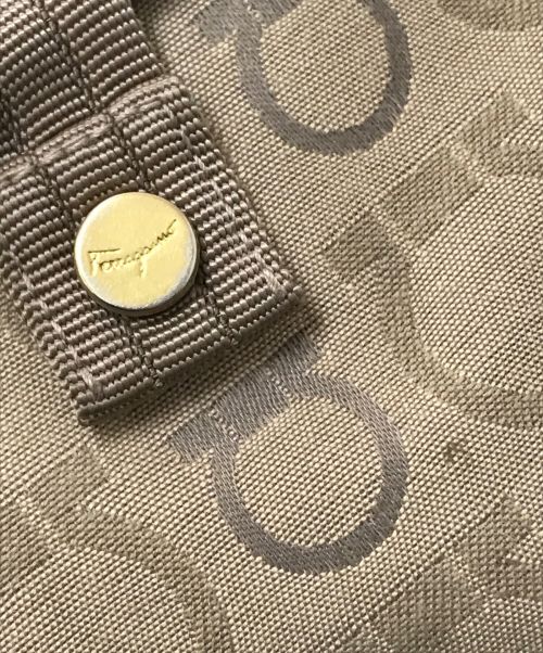 Salvatore Ferragamo（サルヴァトーレ フェラガモ）Salvatore Ferragamo (サルヴァトーレ フェラガモ) ガンチーニキャンバスウエストバッグ ベージュ サイズ:下記参照の古着・服飾アイテム