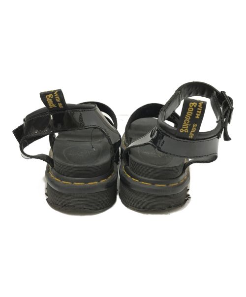 Dr.Martens（ドクターマーチン）Dr.Martens (ドクターマーチン) エナメルストラップサンダル ブラック サイズ:US:6Lの古着・服飾アイテム