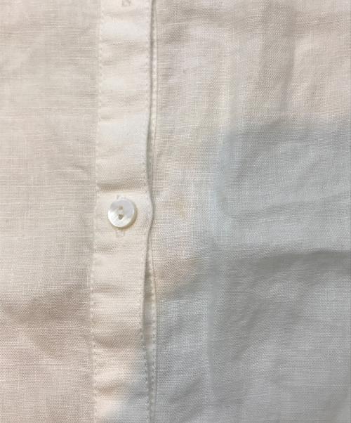 URBAN RESEARCH DOORS（アーバンリサーチドアーズ）URBAN RESEARCH DOORS (アーバンリサーチドアーズ) リネンタックボリュームスリーブブラウス ホワイト サイズ:Mの古着・服飾アイテム