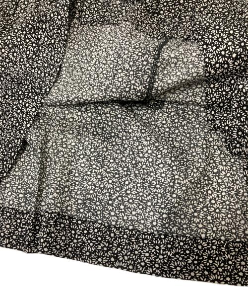 SOLEIAIADO（ソレイアード）SOLEIAIADO (ソレイアード) 花柄ブラウス ブラック サイズ:36の古着・服飾アイテム