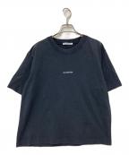 Acne studiosアクネ ストゥディオス）の古着「ロゴプリントTシャツ」｜グレー