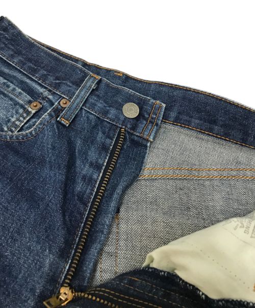 LEVI'S（リーバイス）LEVI'S (リーバイス) 502セルビッチデニムパンツ インディゴ サイズ:W28の古着・服飾アイテム