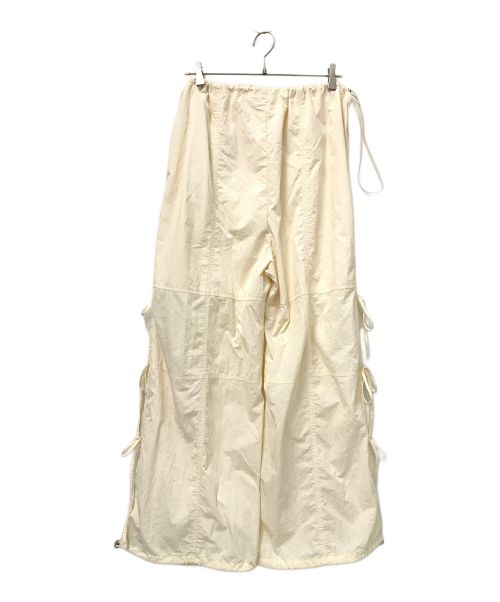 MAISON SPECIAL（メゾンスペシャル）MAISON SPECIAL (メゾンスペシャル) サイドリボン2WAYパンツナイロンパンツ ベージュ サイズ:Mの古着・服飾アイテム