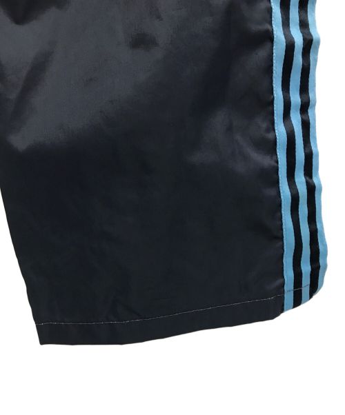 adidas（アディダス）adidas (アディダス) ナイロントラックパンツ ネイビー サイズ:不明の古着・服飾アイテム