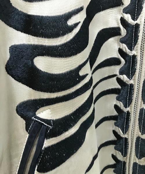 JUNK STAR（ジャンクスター）JUNK STAR (ジャンクスター) スカジャン ブラック×ベージュ サイズ:Lの古着・服飾アイテム