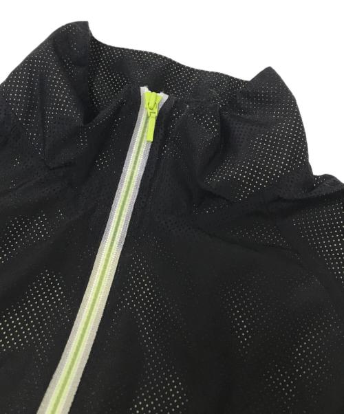 FRED PERRY（フレッドペリー）FRED PERRY (フレッドペリー) メッシュジップアップナイロンジャケット ブラック サイズ:Mの古着・服飾アイテム