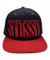 stussy (ステューシー) ロゴ刺繍キャップ ネイビー×レッド：3500円