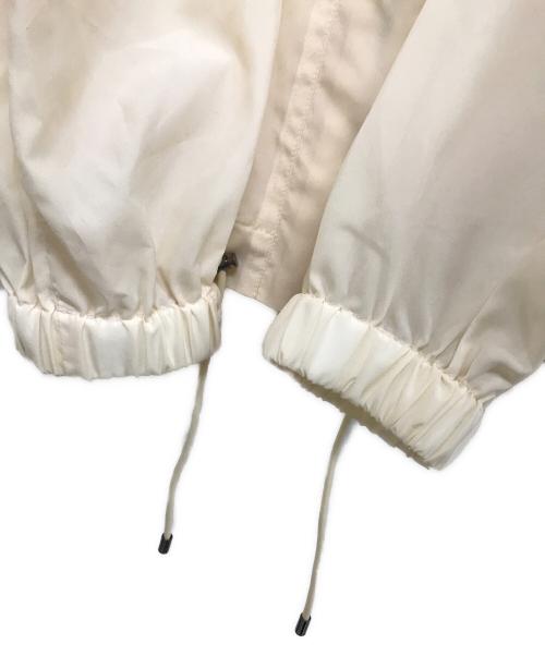 icB（アイシービー）icB (アイシービー) シアーマウンテンパーカー アイボリー サイズ:9の古着・服飾アイテム