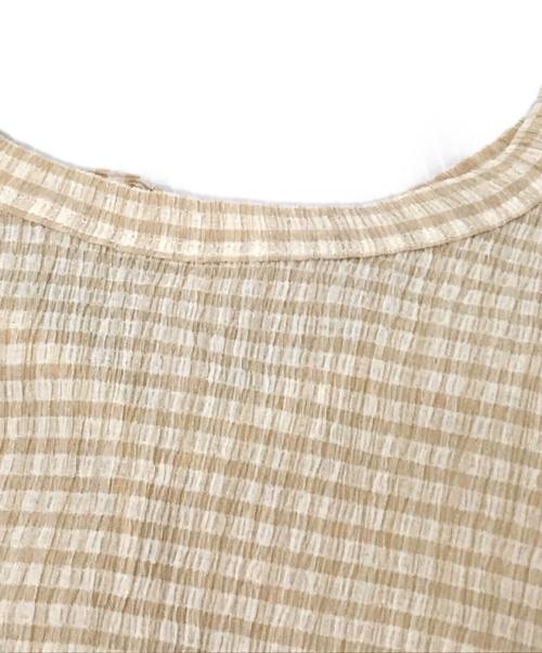 furfur（ファーファー）furfur (ファーファー) チェックワンピース ベージュ×ホワイト サイズ:F 未使用品の古着・服飾アイテム