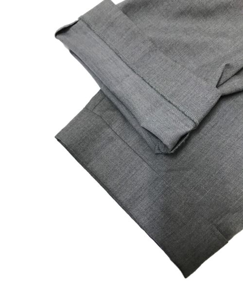 Venit（ヴェニット）Venit (ヴェニット) STRETCH TWILL PLEATS サロペット グレー サイズ:38の古着・服飾アイテム