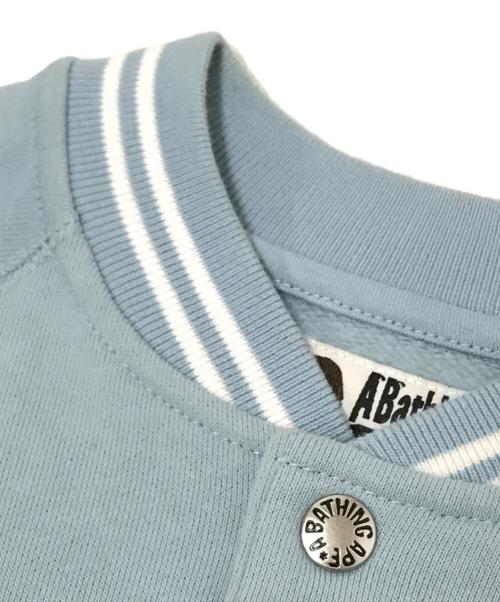 A BATHING APE（ア ベイシング エイプ）A BATHING APE (アベイシングエイプ) ロゴスウェットジャケット ブルー サイズ:XSの古着・服飾アイテム