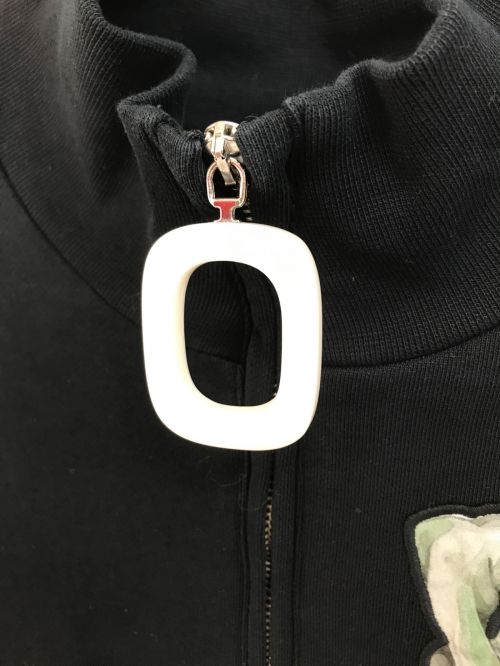 J.W.ANDERSON（ジェイダブリューアンダーソン）J.W.ANDERSON (ジェイダブリューアンダーソン) ハーフジップスウェット ブラック サイズ:XLの古着・服飾アイテム