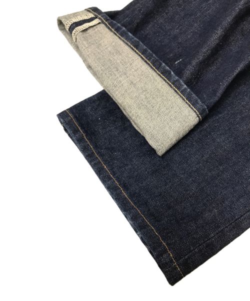 MARKAWARE（マーカウェア）MARKAWARE (マーカウェア) CENTER PRESS STRAIGHT FIT PANTS インディゴ サイズ:２の古着・服飾アイテム