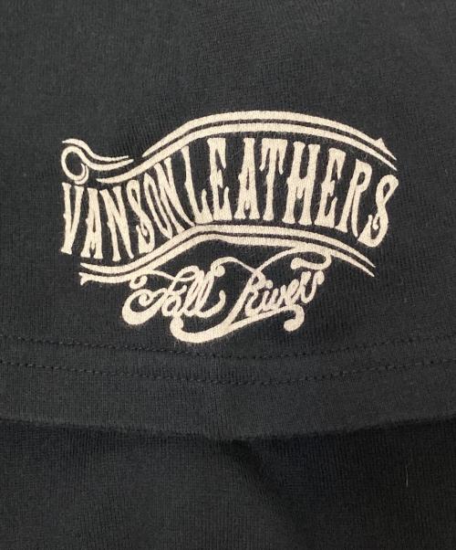 VANSON（バンソン）VANSON (バンソン) LOONEY TUNES (ルーニーチューンズ) 刺繍Tシャツ ブラック サイズ:Mの古着・服飾アイテム