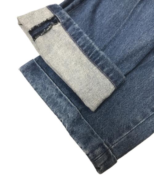 FARAH（ファーラー）FARAH (ファーラー) Two Tuck Wide Tapered Pants インディゴ サイズ:W32の古着・服飾アイテム